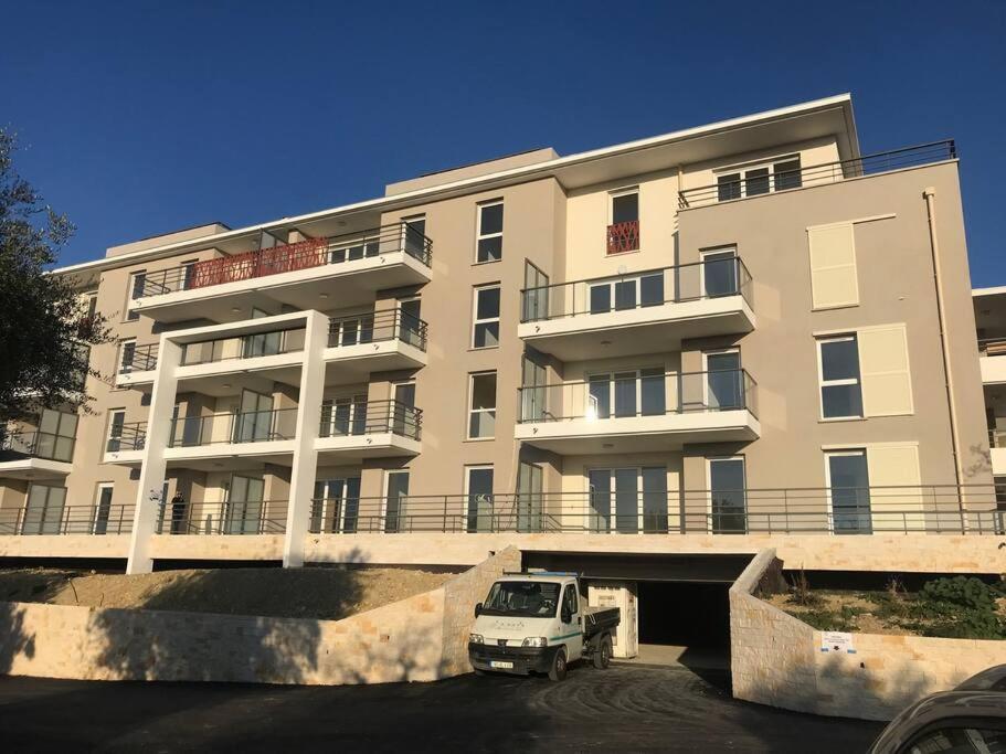Superbe Appartement 3 Chambres A جراس المظهر الخارجي الصورة